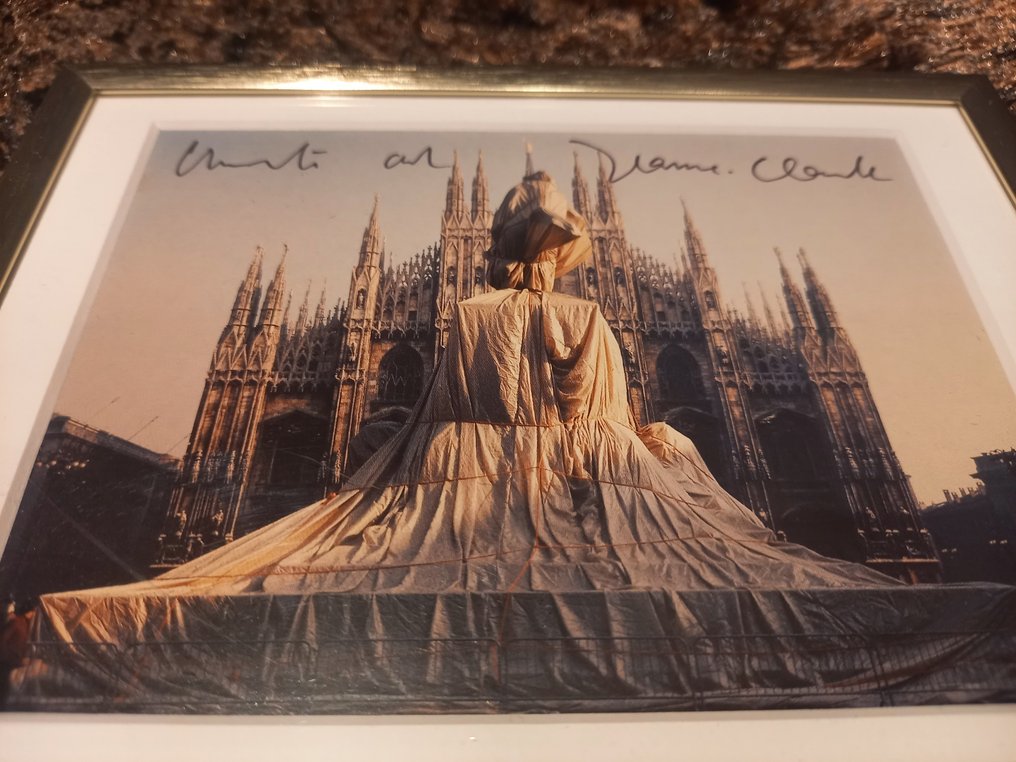 Christo & Jeanne-Claude (1935-2020) - Wrapped Monument to Vittorio Emanuele #4.3