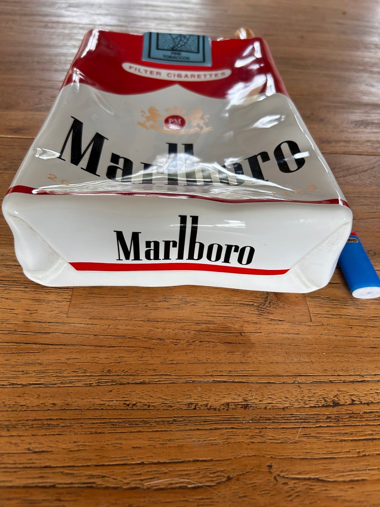 放零碎杂物的盒子 - Marlboro XXL #3.2
