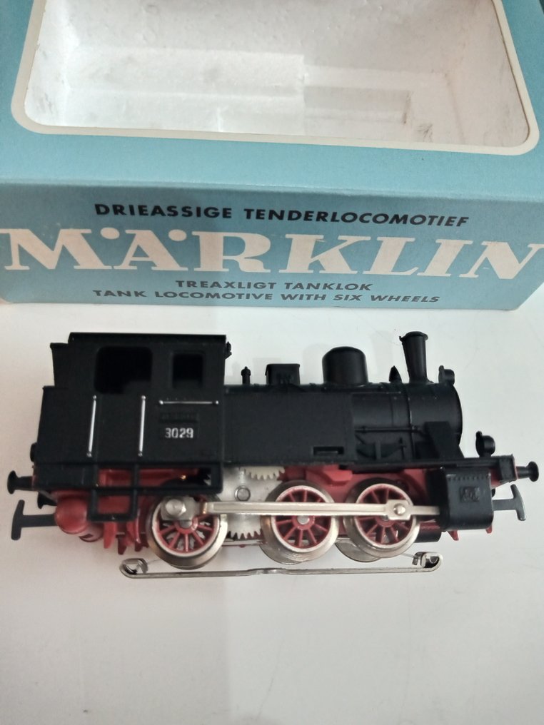 Märklin H0 - 3029/4620/4506 - Locomotora a escala (3) - Locomotora ténder con dos vagones de mercancías - DB #4.3