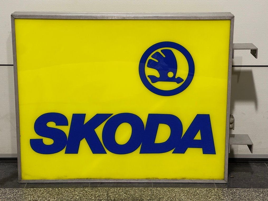 Sign - Skoda - double faced dealer lightbox #3.2
