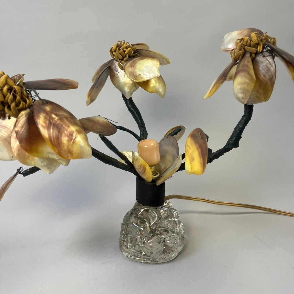 Επιτραπέζιο φωτιστικό - Art Deco - λαμπάκι boudoir - κοχύλια, μαργαριταρένιο σε σχήμα λουλουδιού - 1925 - Shell, Σίδερο, Γυαλί #3.2