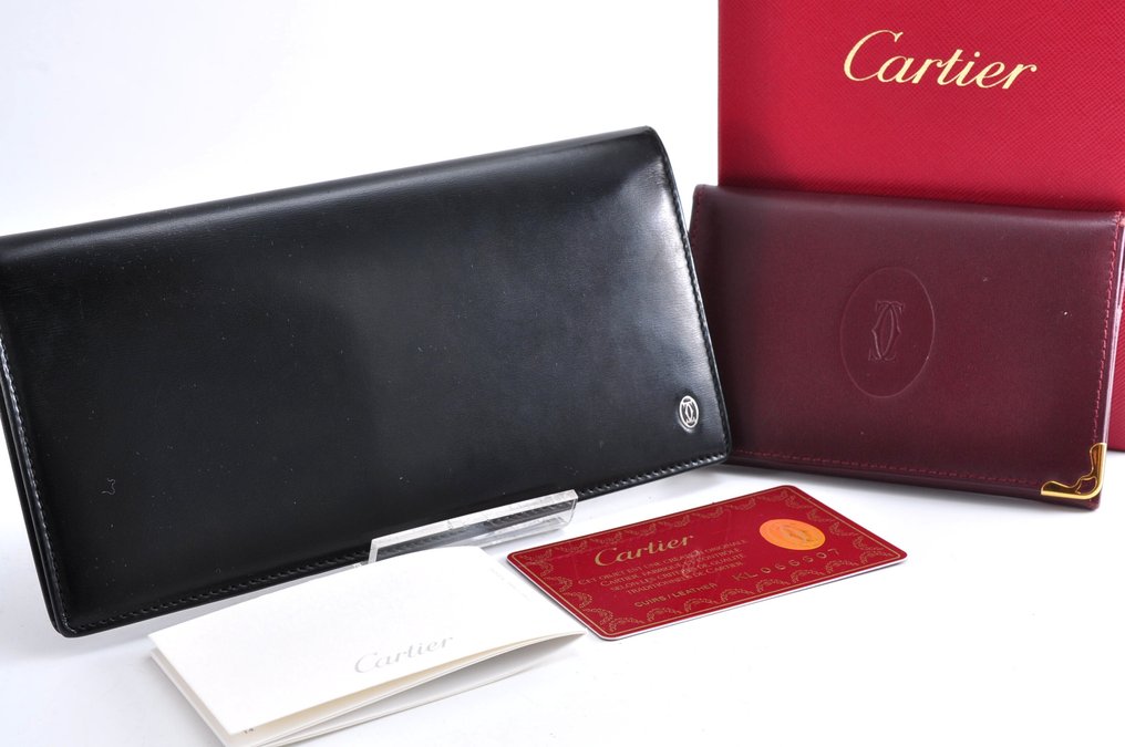 Cartier - Lang tegnebog #1.0