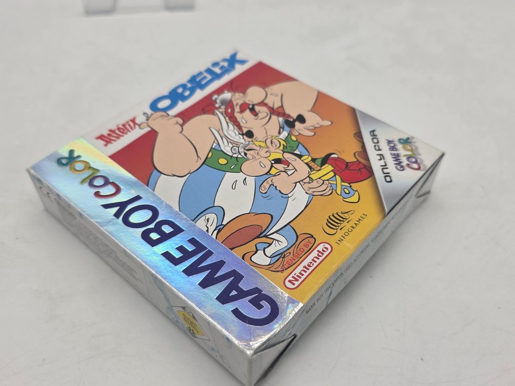 OLD STOCK Extremely Rare Nintendo Game Boy Color ASTERIX & OBELIX First edition EUR - Nintendo Gameboy, boxed with game, Inlay, box protector and manual - Videospill - I original eske #2.1