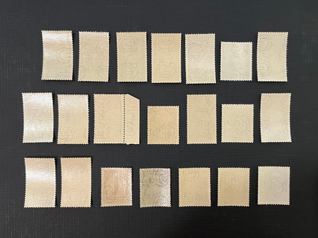 Olaszország 1949 - Olasz Köztársaság - 1949-es évjáratú bélyegek, szinte hiánytalanok, újszerű, ép gumival #1.0