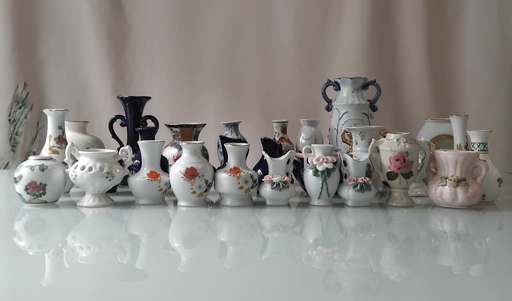 Θεματική συλλογή - διακοσμητικές βάσεις - Heinrich Kihm AG, Capodimonte, Fine Cobalt Tajimi #2.1