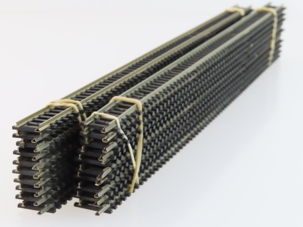 Minitrix N - 4904 - Modelltogspor (20) - 20-delt railkavel med rette railstykker, nikkel/metall. #4.3