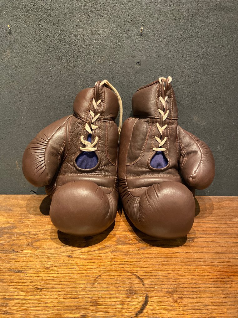 拳击手套 - 击倒风格 - 复古款式的拳击手套  #4.3
