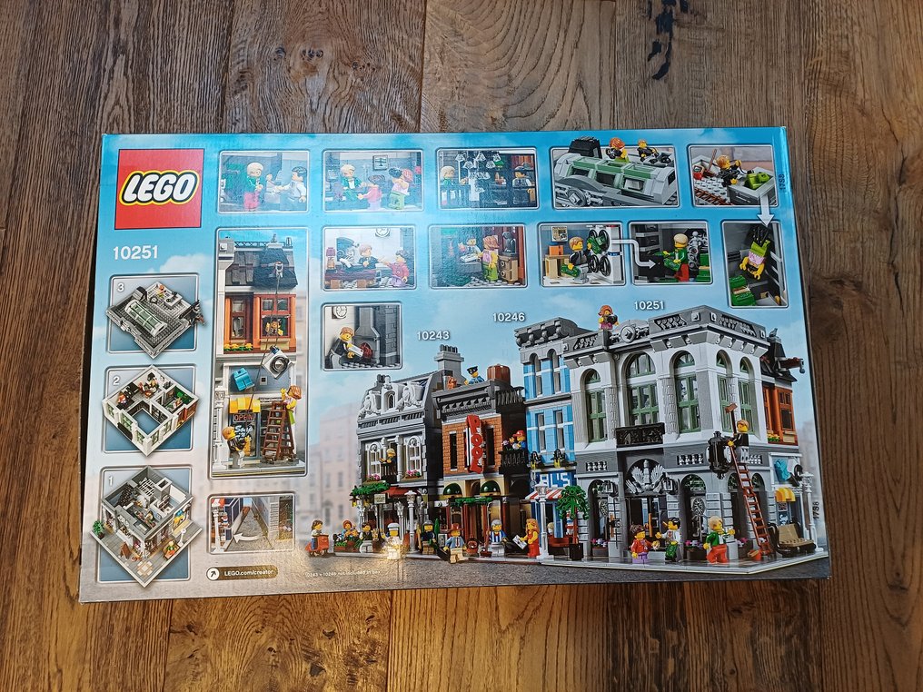 LEGO Set - 10251 - Creator Expert - Brick Bank #1.0