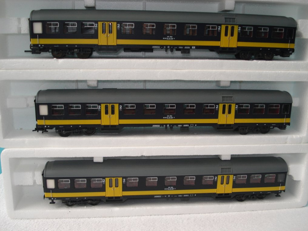 Roco H0 - 44292 - Carrozza passeggeri di modellini di treni (3) - 3x carrozze Benelux - NS International #1.0