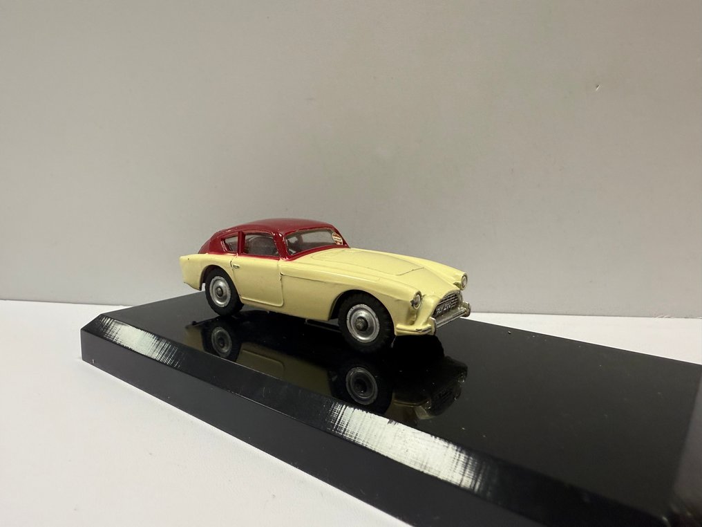 Dinky Toys - Modelauto - Dinky Toys 167 - A.C.Aceca Coupe - In een doos #2.1