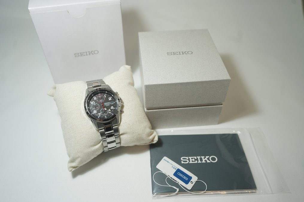 Seiko - Chronograph - Nincs minimálár - SND375P1 - Férfi - 2000-2010 #1.0