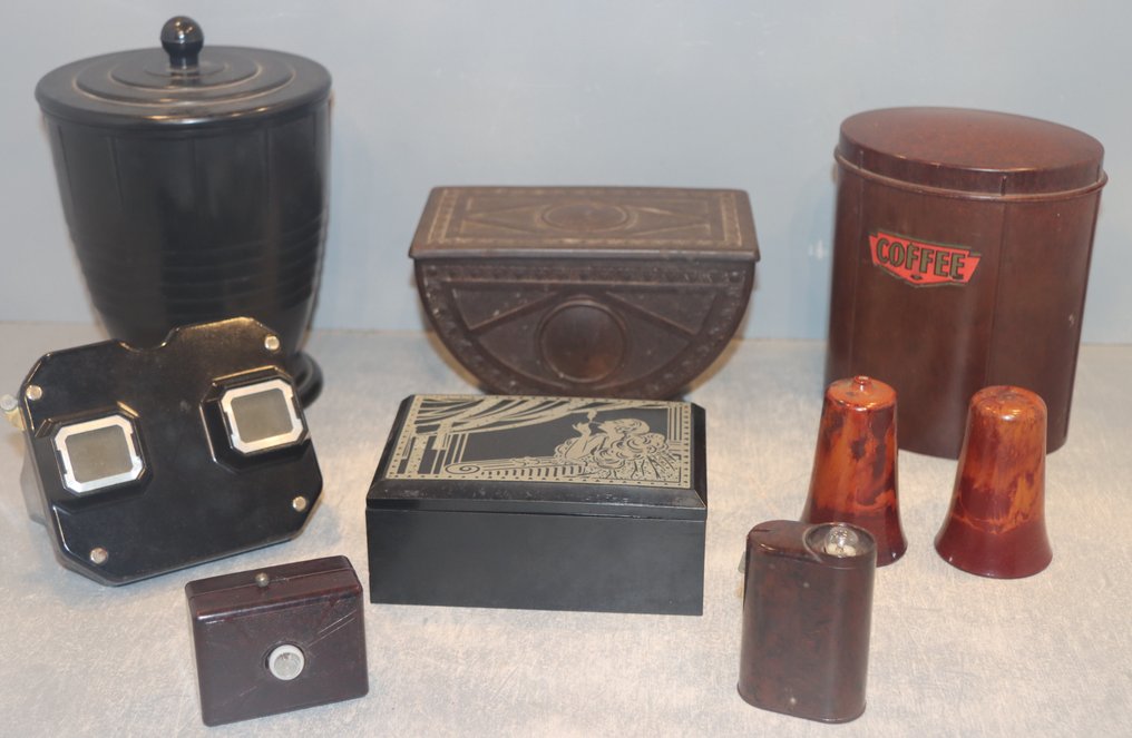 Docteur Zizine, Cromwells, Seaforth, Sawyers, Pifco - Box (9) - Bakelite #1.0