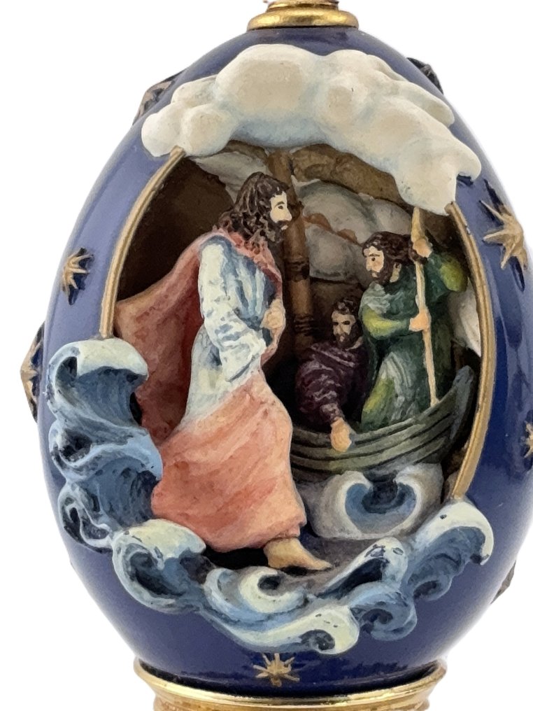 Fabergé egg - House of Faberge 24 Karat Gold Plated Imperial Nativity Egg - Gold plated, Porcelain, Tin #1.0