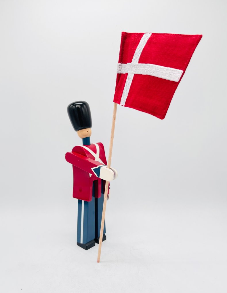 Kay Bojesen - Figura - Royal Guardsman with flag - Madera #3.2