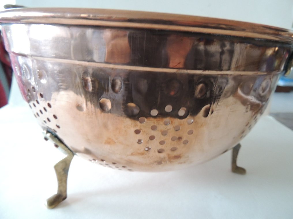 Si - Smuk og stor si i massivt kobber og messing. #2.1