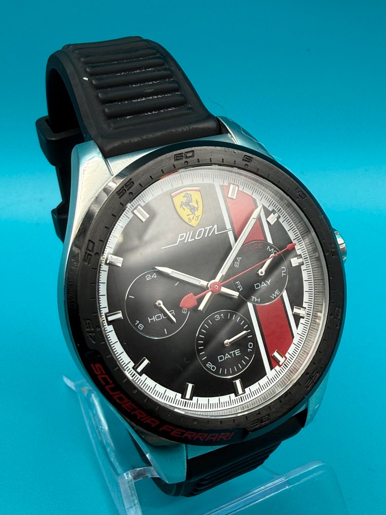 Watch - Ferrari - Scuderia Ferrari day/date wristwatch #4.3