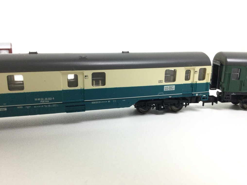 Arnold N - 3279/3281/3280/4418/4469/6643 - Τρένο μοντελισμού μεταφοράς εμπορευμάτων (6) - Πέντε αυτοκίνητα και ένα φορτηγό της '500 Jahr Deutsche Post'. - DB #4.3