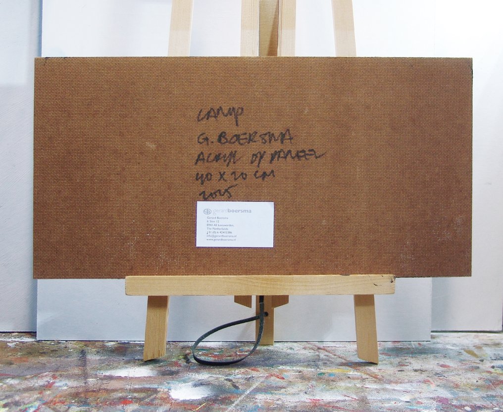 Gerard Boersma (1976) - Lamp (still life painting of a hanging room lamp) #4.3