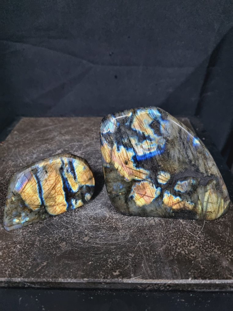 HQ set med 2 labradorit-skulpturer – vacker glans! Friform- 1174 g #1.0