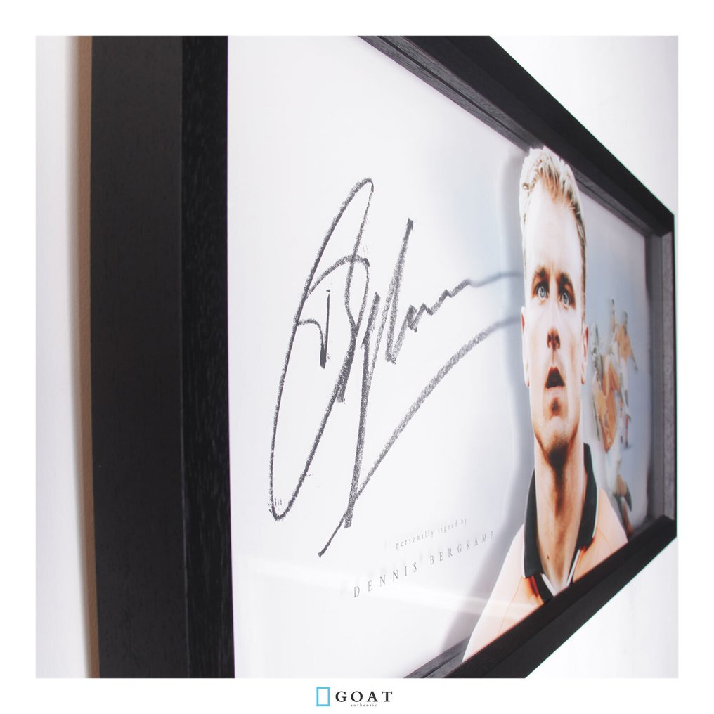 Dennis Bergkamp - Personally signed #3.2