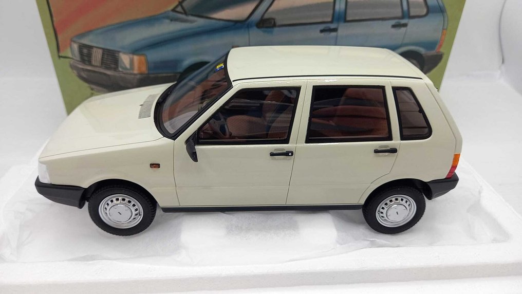Laudoracing 1:18 - Modellino di auto - Fiat Uno 55S 1983 - (cod.A14) #2.1