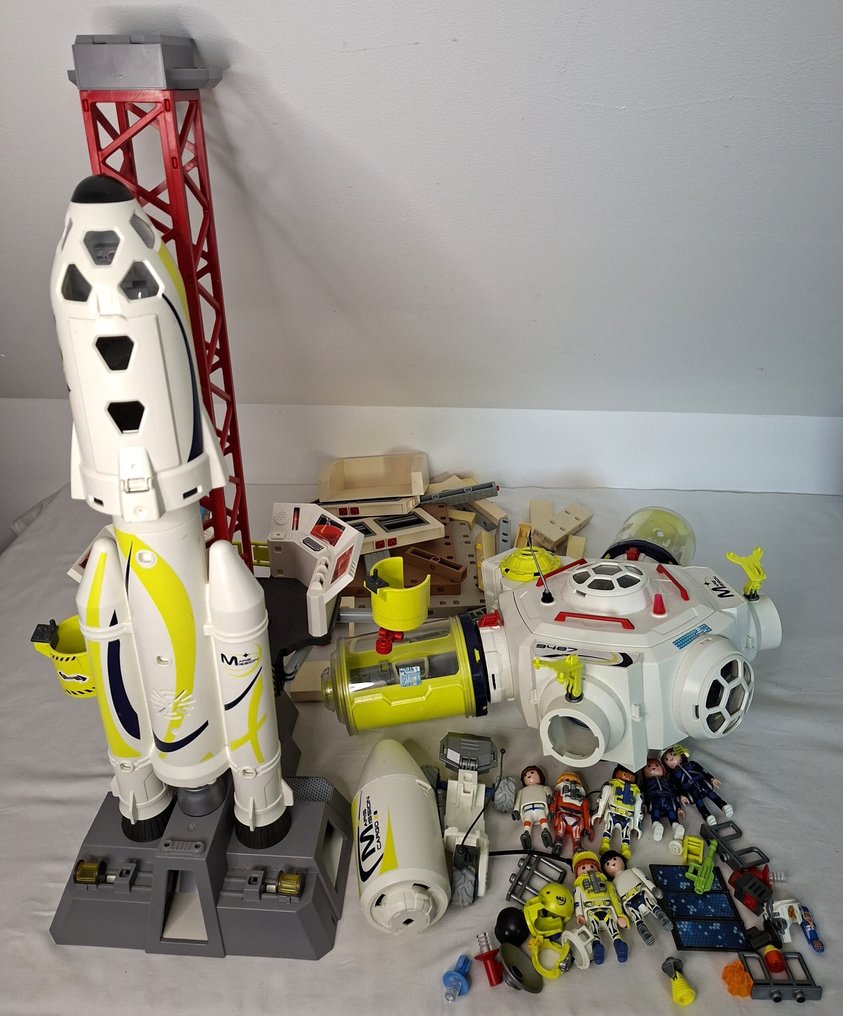 Playmobil - Playmobil Lot structures, accessoires, personnages, vehicule, fusée, station - 2010-2020 - Frankrike #1.0