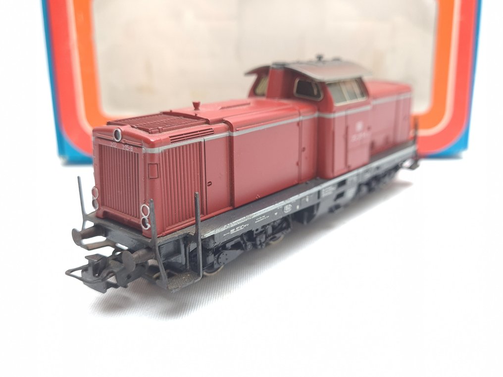 Märklin H0 - 3072 - Locomotive diesel (1) - BR 212 215-8 - DB #2.1