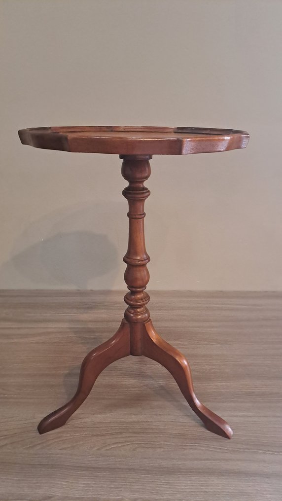 Sidobord - Mahognyträ #1.0