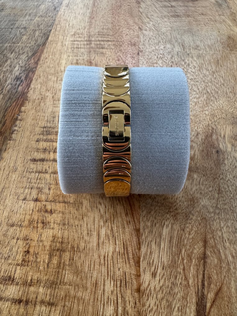 Swatch Irony Lady - “For Your Eyes Only" - YSG115G, James Bond 007: For Your Eyes Only - Roger Moore - Swatch #2.1