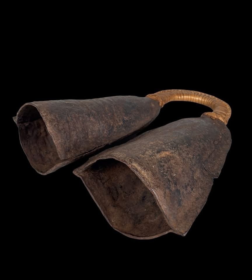 Double Gong - Bamileke - Kamerun (Ei pohjahintaa) #4.3