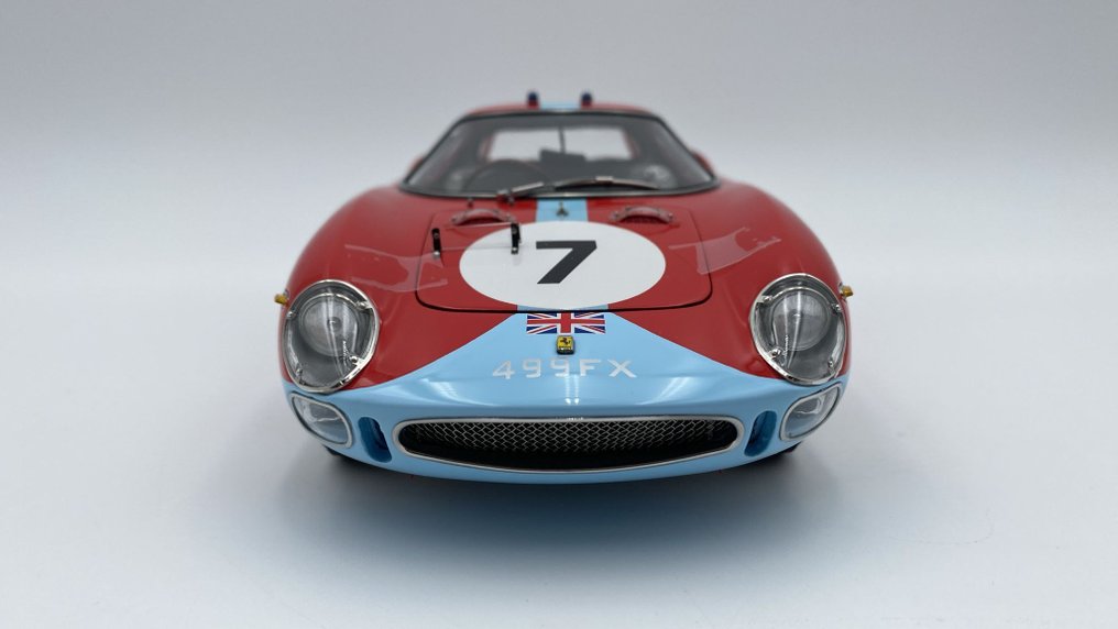 CMC 1:18 - Model car - Ferrari 250 LM Winner 12h Remis 1964 Graham Hill - Jo Bonnier - (cod.A9) #4.3