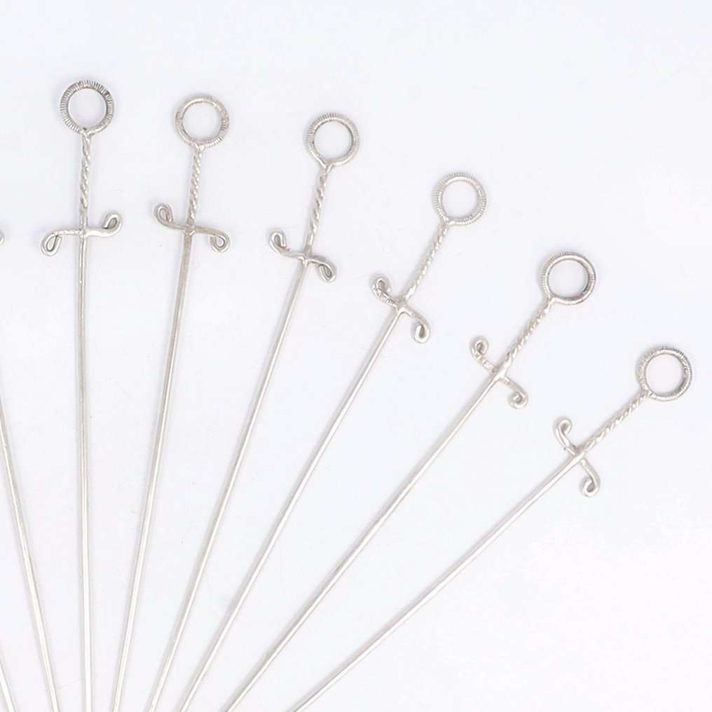 Vleesprikkers / Hatelets ''Sword Design'' - Cutlery set (12) - .800 silver #2.1