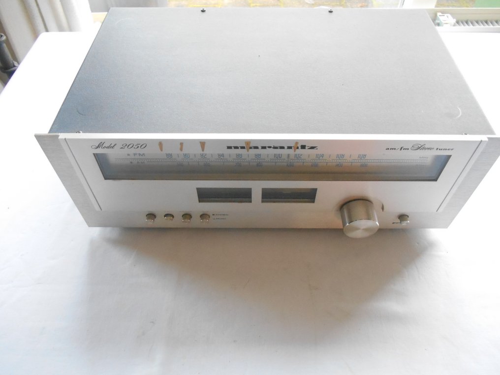 Marantz - Model 2050 调谐器 #2.1