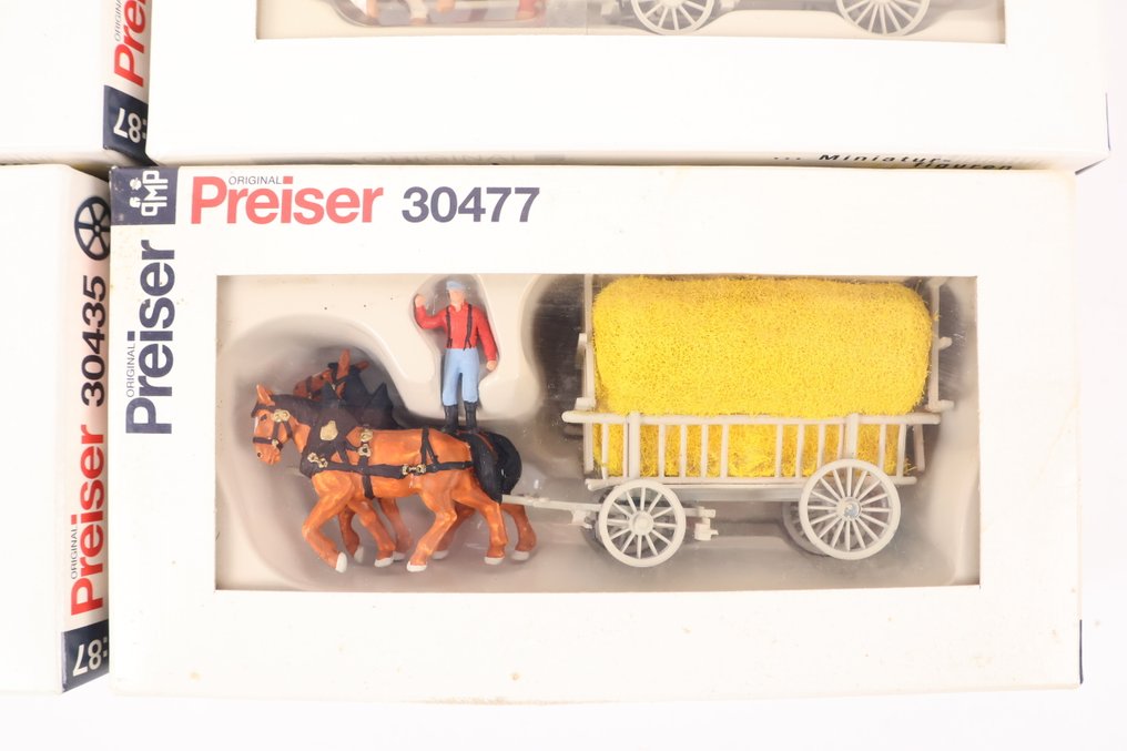 Preiser H0 - 30431/30435/30436/30477 - Machete tren (4) - Patru seturi cu cal și căruță și unelte agricole. #2.1