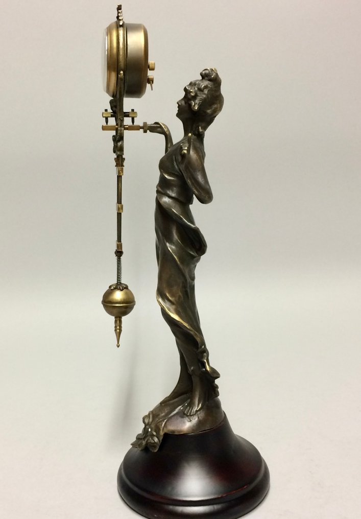 Ceas-enigmă cu pendul - Aliaj - la sfârșitul secolului al XX-lea #2.1