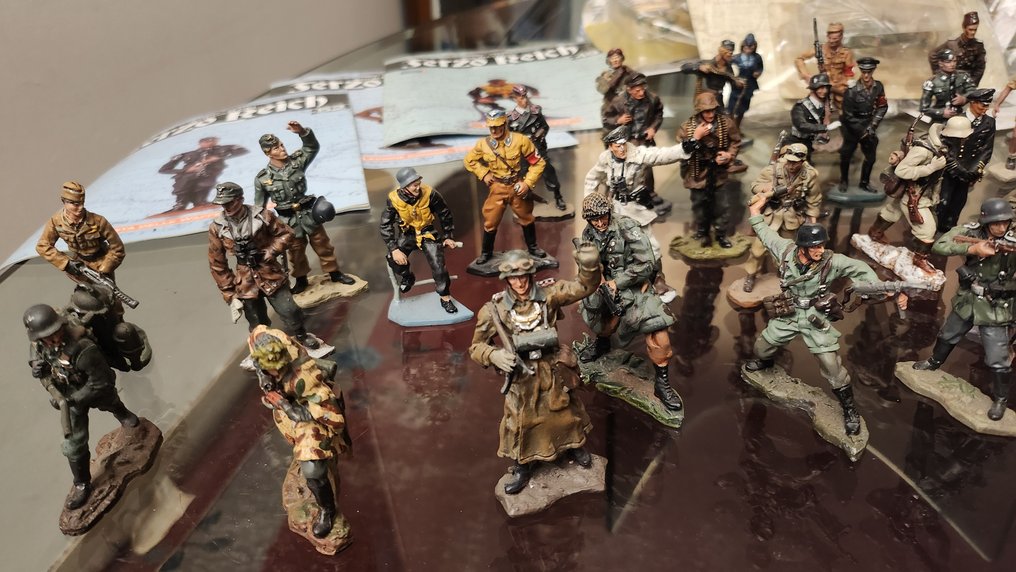 Hachette - Leksakssoldat Soldatini Terzo Reich Germania - 2000-2010 - Asien #1.0