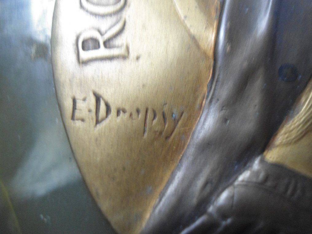 水肿 - 圣洗礼池 - 神秘玫瑰 - 23 厘米 - 缟玛瑙, 黄铜, 黄铜色 - 1920-1930 #4.3