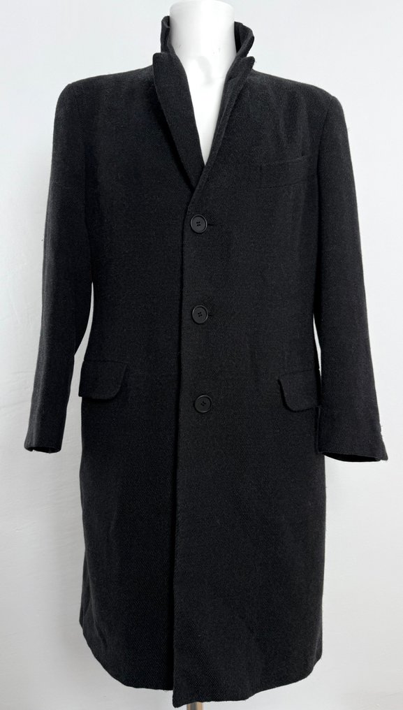 Giorgio Armani - Mantel #3.2