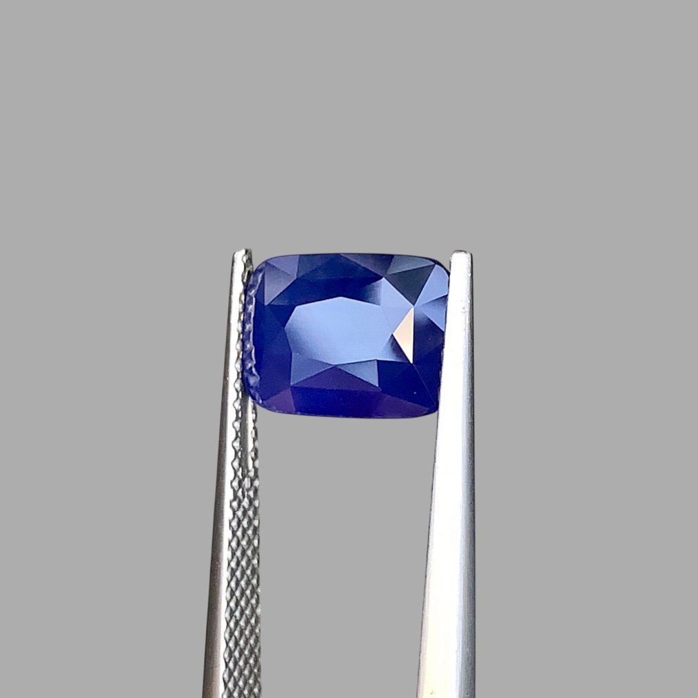 1 pcs  Μπλε Ζαφείρι  - 4.05 ct - Διεθνής Ένωση Έγχρωμων Πολύτιμων Λίθων (ICA GemLab) - Θερμαινόμενος μπλε ζαφείρης #3.2