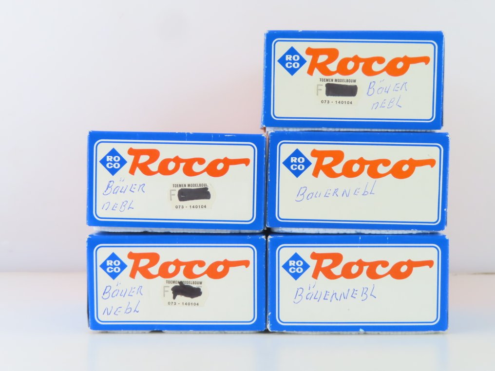 Roco H0 - 48047 - Model wagonu towarowego (5) - 5x zamkniętych wagonów towarowych typu 2-osiowego z napisem „Bauern EBL”. - MAV (Hongarije) #4.3