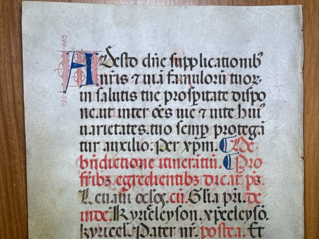 Italian scriptorium of the Middle Ages - Breviary illuminated leaf on vellum Italy 1 big initial in red and blue colours - 1450 #3.2