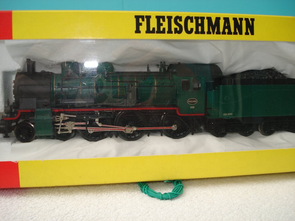 Fleischmann H0 - 91 4160 - Locomotivă cu abur pe cărbuni (1) - Type 64 - NMBS #2.1