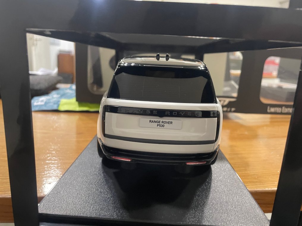 GT Spirit 1:18 - Modelauto - Range Rover P530 #2.1