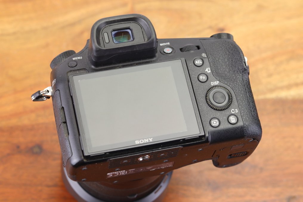 Sony Cybershot RX10 Mark III, RX10M3 (READ PLEASE) Digital camera #4.3