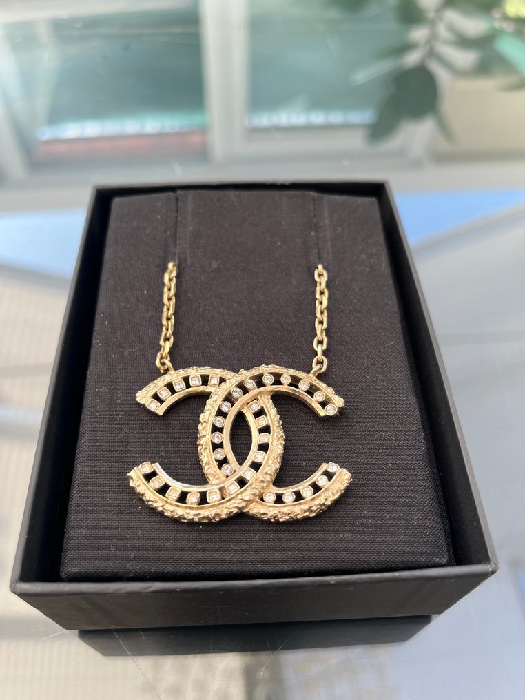 Chanel - n/a - Collar #3.2