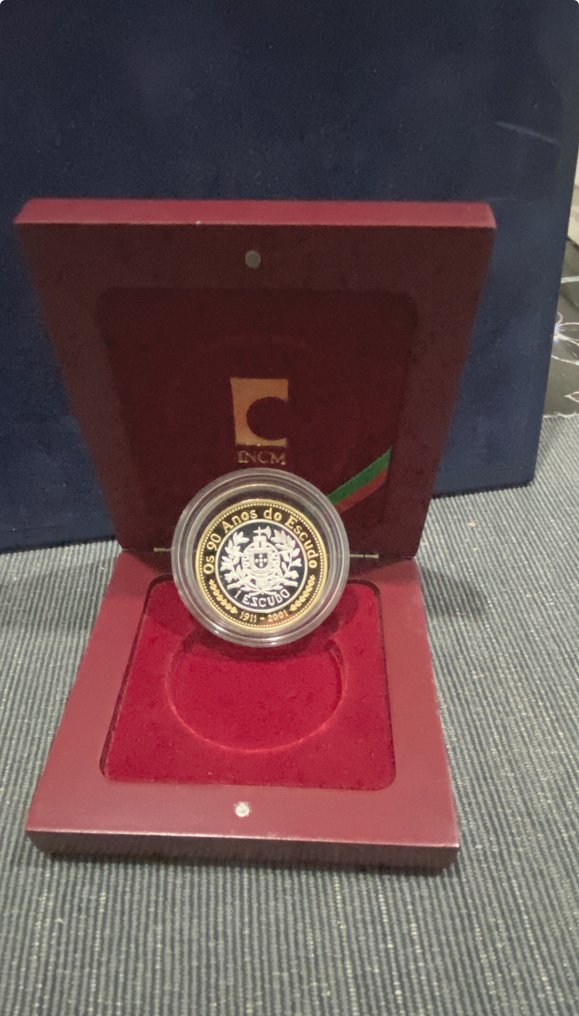 Portugal. 1 Escudo 2001 Magnífica medalha comemorativa em qualidade "Proof" (No reserve price) #1.0