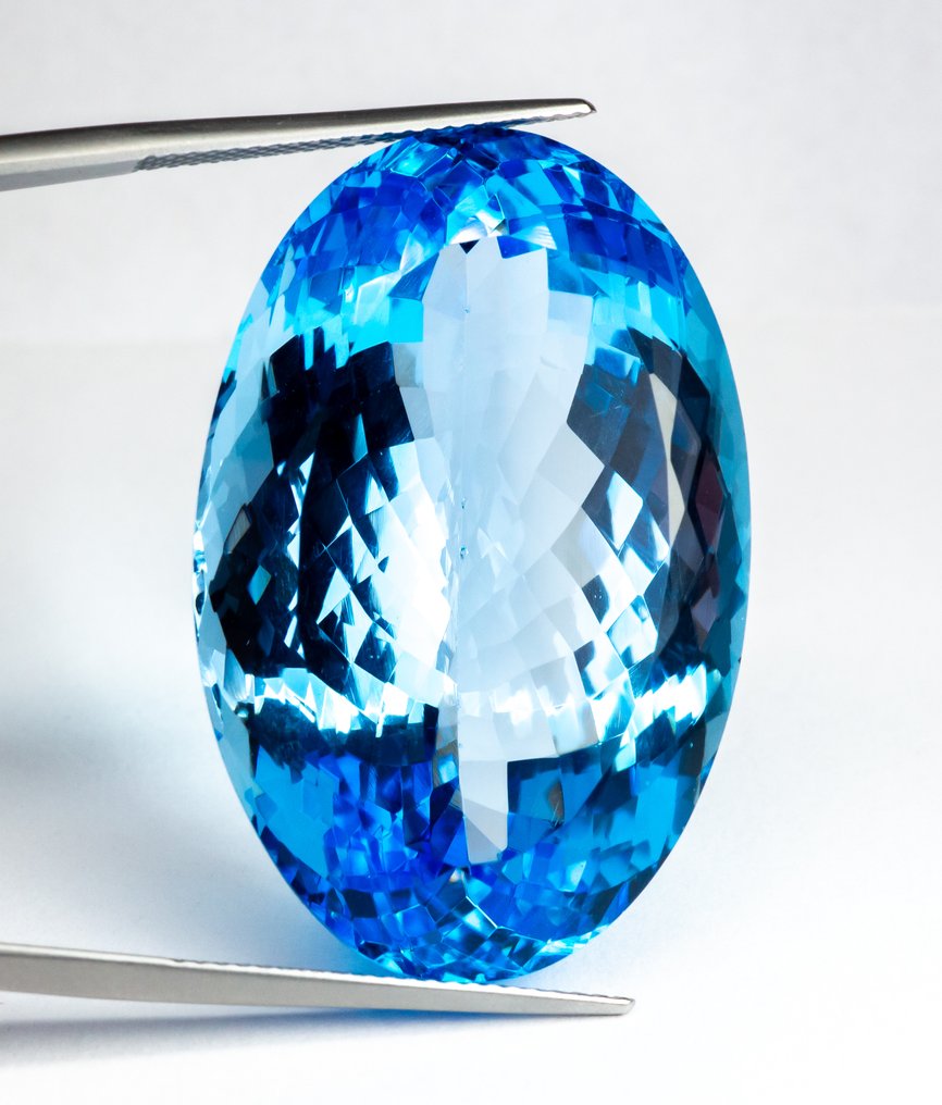 χωρίς τιμή ασφαλείας Τοπάζιο  - 94.50 ct - Gem Report Antwerp (GRA) - Έντονο 'Swiss' Μπλε #1.0