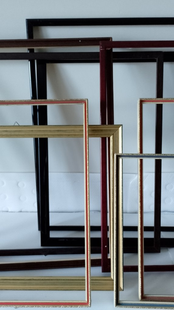 Κορνίζα (10)- σύγχρονος - Walnut - Ξύλινα πλαίσια καρυδιάς, βερνίκι. #2.1