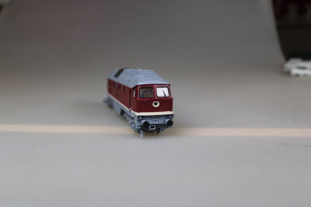 Brawa H0 - 41453 - Diesel lokomotiv (1) - BR132 041-5 "Ludmilla" fra brawa med lyd. - DR (DRB) #1.0