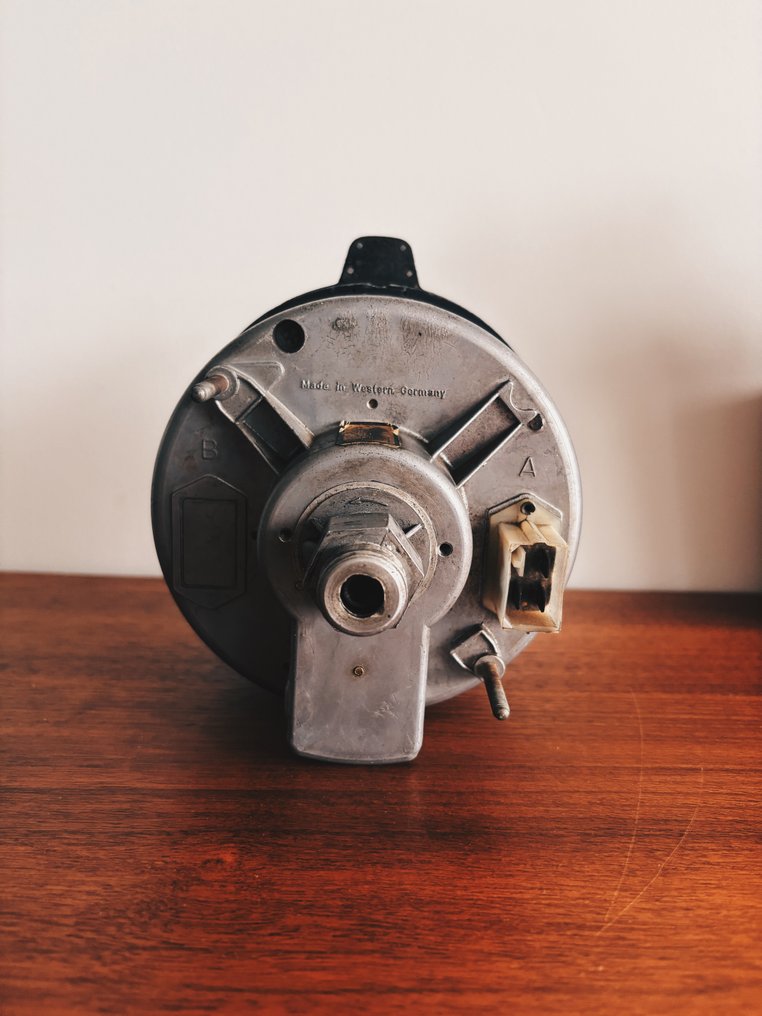 Auton osa (1) - Kienzle - Tachometer Model No: 266225 - 1960-1970 #4.3